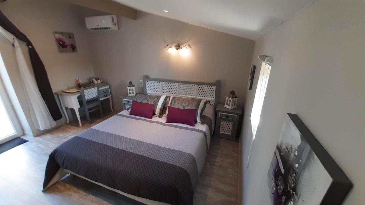 O Reve De Gabriel Bed & Breakfast Saint-Amand-de-Coly Ngoại thất bức ảnh