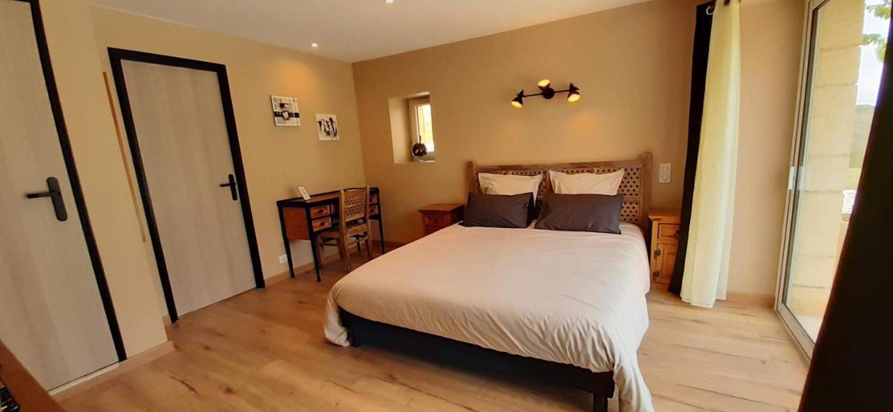 O Reve De Gabriel Bed & Breakfast Saint-Amand-de-Coly Ngoại thất bức ảnh